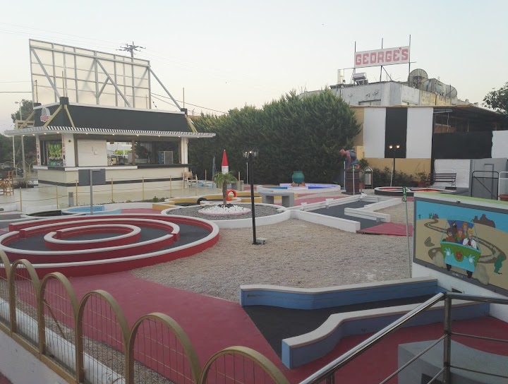 Watch our Skypark entertainment center review