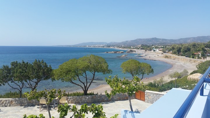 Paraktio Beach Apartments