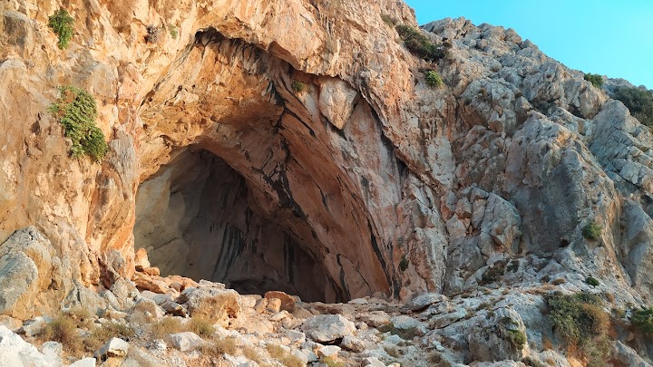 Μονοπάτι Βράχου Κολυμπιών