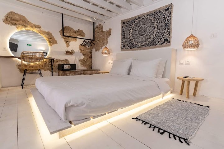 Watch our Παραδοσιακό Σπίτι Κοσκινού review