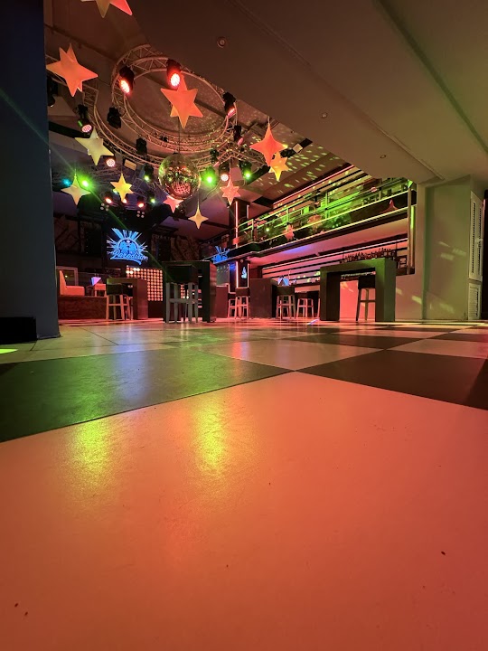 PARADISO beach club
