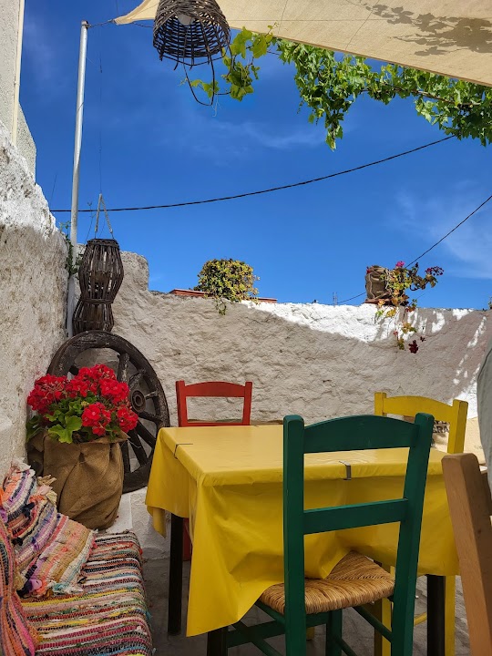 TAVERNA PLATANOS at VATI