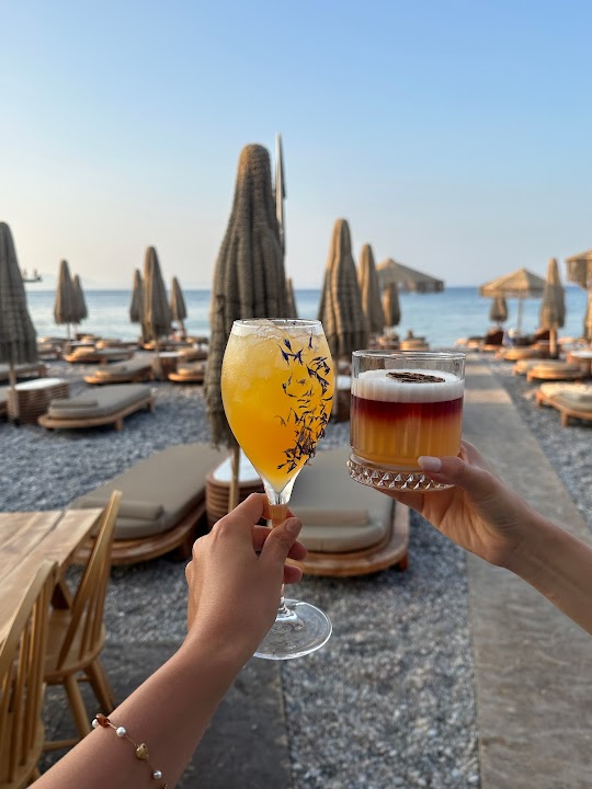 Watch our Elli World Rhodes review