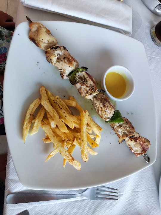 Il Ponte Restaurant Bar